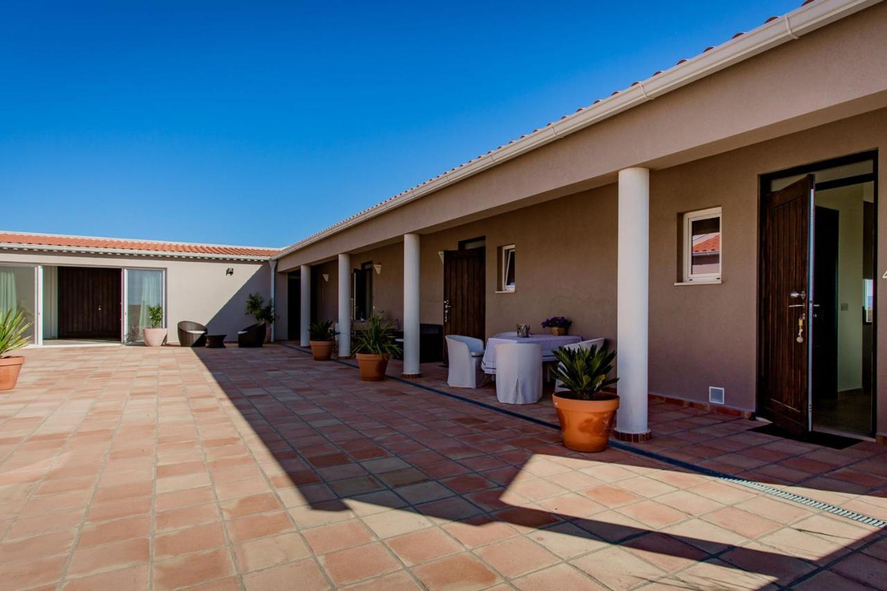 Corte Velada Guest House By Lovelystay Lagos Dış mekan fotoğraf