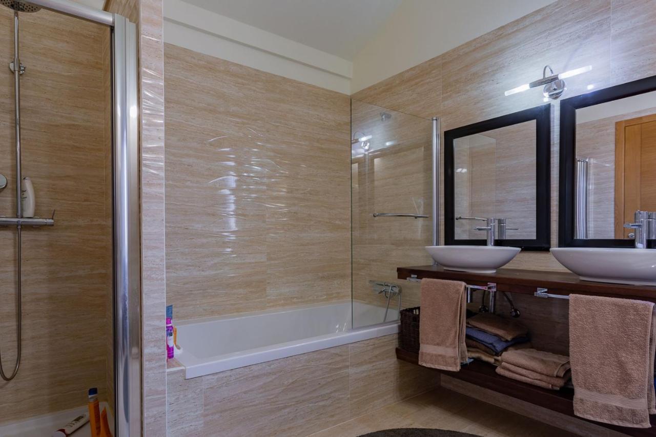 Corte Velada Guest House By Lovelystay Lagos Dış mekan fotoğraf